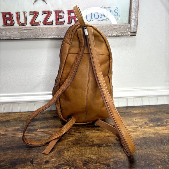 Lavive Sling Bag Convertible Backpack Tan Leather Stud Trim Pockets Boho Western - Picture 3 of 16